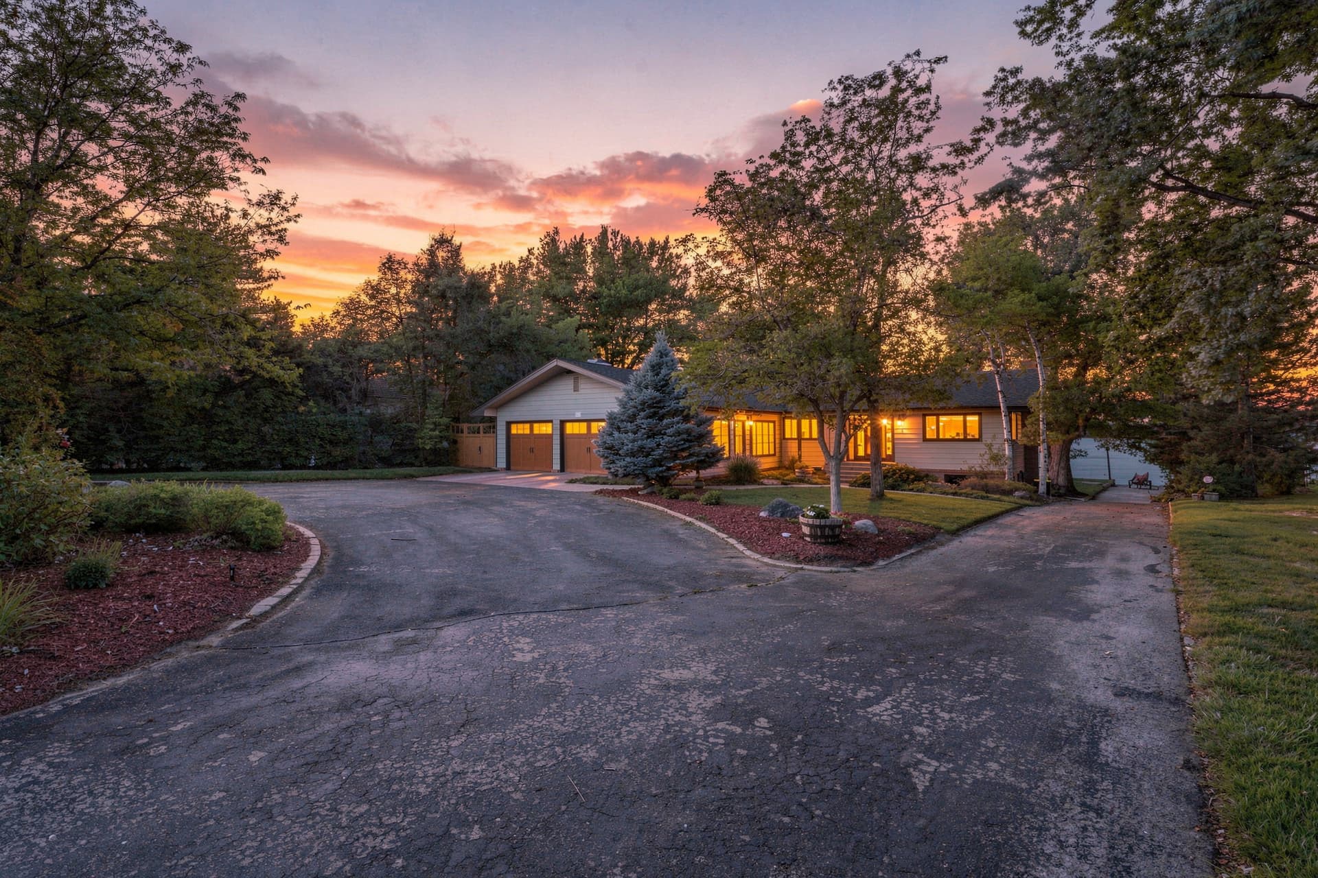 The Lake Drive House